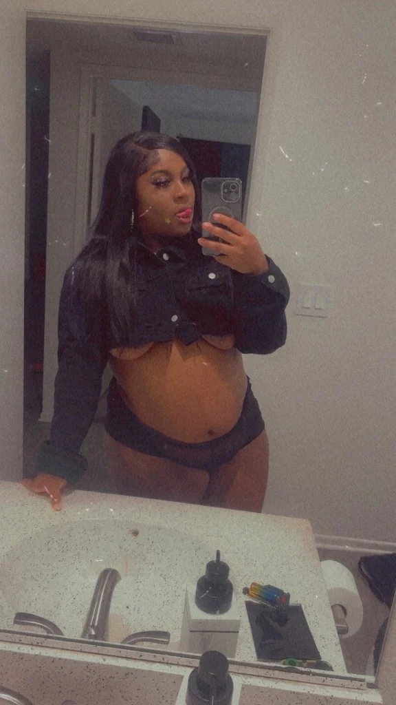 Thick Chocolate Big Booty in Inland Empire – Women Seeking Men photo 2
