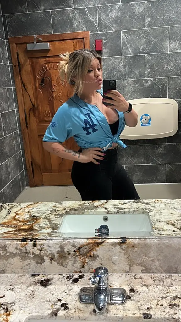 AVAILABLE NOW Sexy Big booty LATINA TRY SOMETHING NEW in Inland Empire – Women Seeking Men photo 4