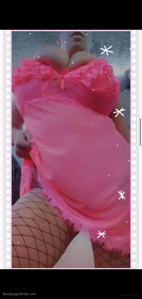 Big Very Juicy Tight Pussy Specials Available