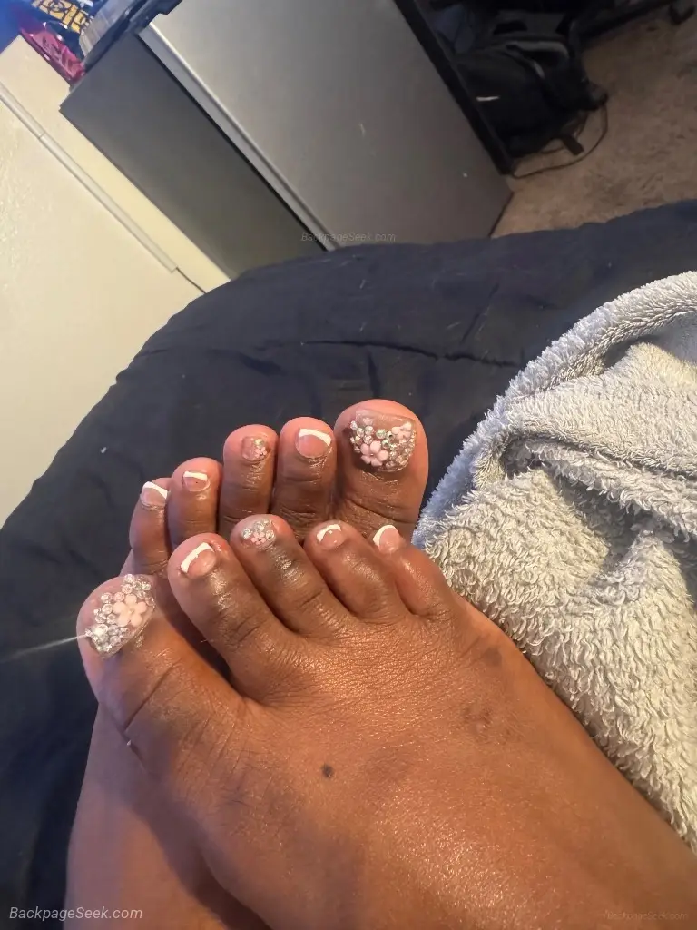 dominican gal by appointments and scheduling only
