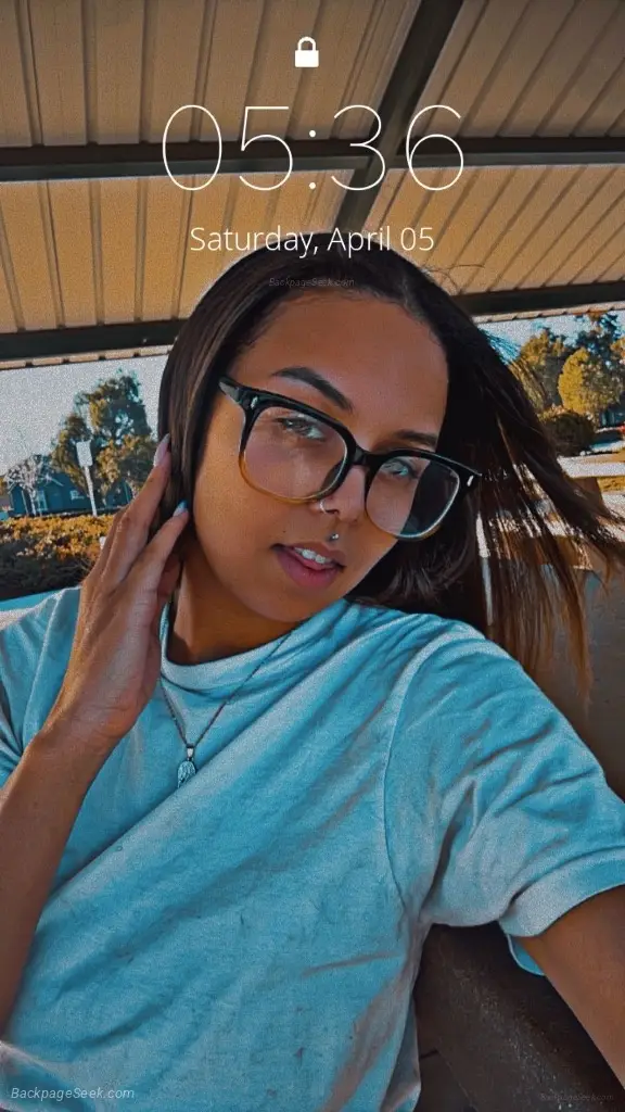 Your favorite lightskin in Inland Empire – Women Seeking Men photo 6