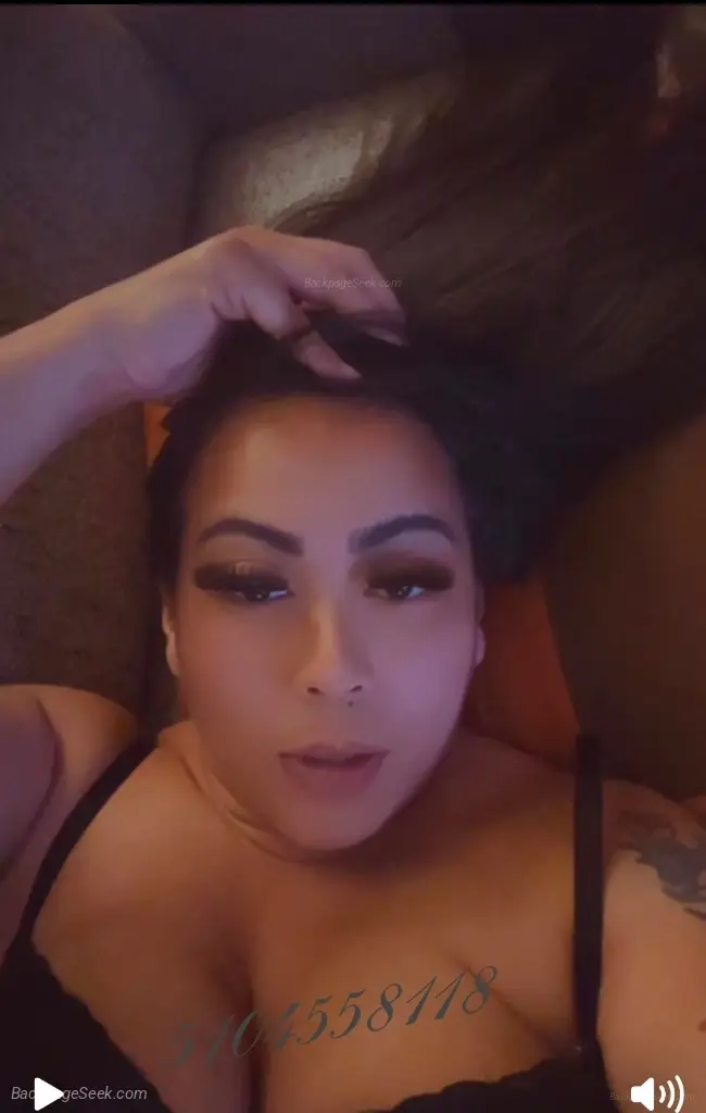 ASIAN sweetheart ready to PLAY always W T LIMITED TIME