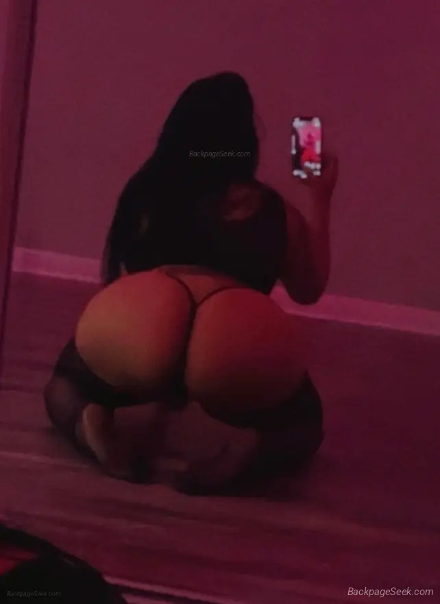 Sexy latina in Inland Empire – Women Seeking Men photo 5