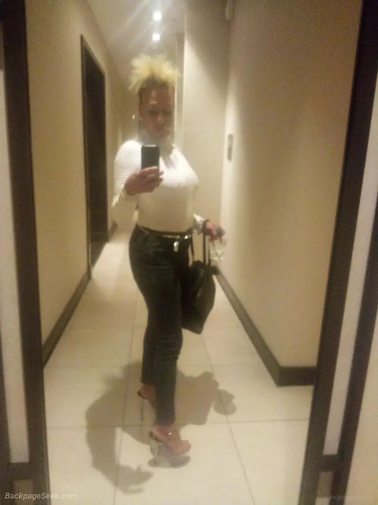 I AM DOING OUTCALLS AND CARDATES RN IN THE I E LET ME MAKE L... in Inland Empire – Women Seeking Men photo 3