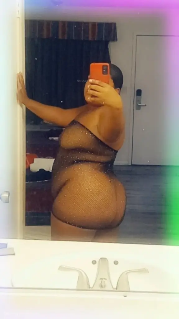 HEY BABES IM BACK THE BEST IN TOWN SHORT CHUBBY CAKES WITH A... in Inland Empire – Women Seeking Men photo 3