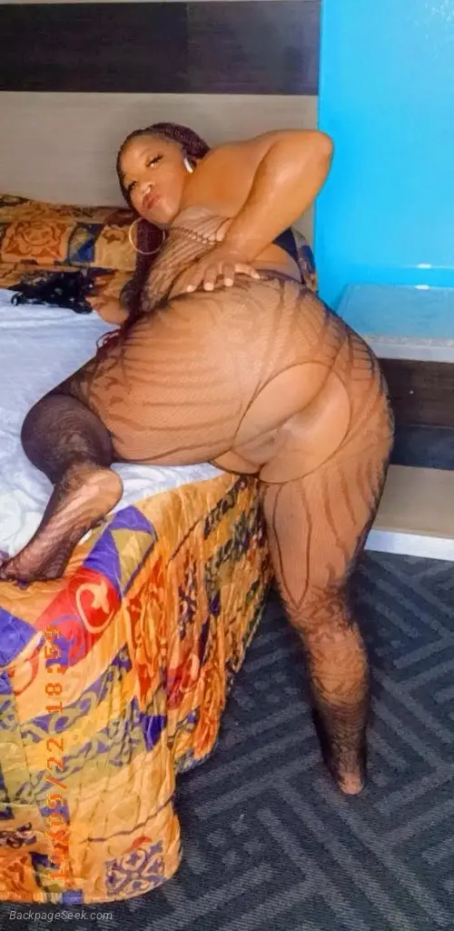 ALL HAIL TO THE QUEEN OF WETNESS ALL KINGS ARE WELCOME in Jackson – Women Seeking Men photo 6