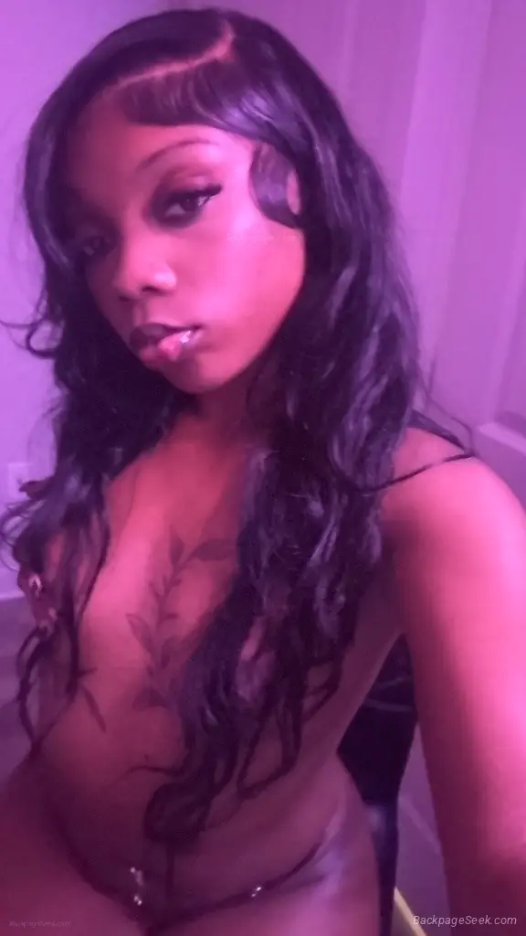 Hot Sexy Girl Wet and Juicy Pussy Amazing Content Sell Hookup