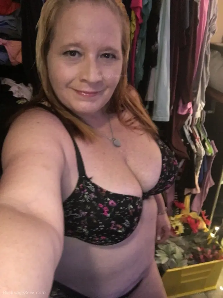 HEY YALL ITS MY LAST WEEK IN JAX SO im doing a quick visit f... in Jacksonville – Women Seeking Men photo 2