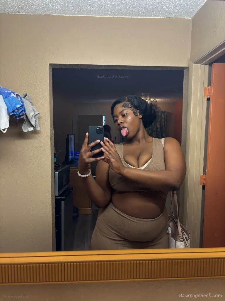 80 qv rn in Jacksonville – Women Seeking Men photo 6