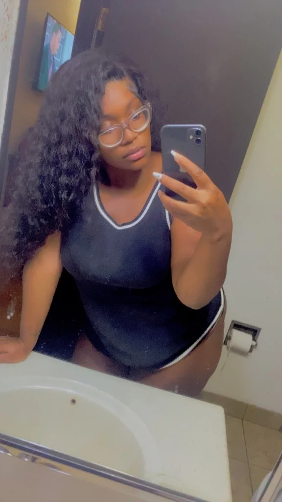 Available Incall Outcall and Car callHotel Fun Provide VIP S... in Kansas City – Women Seeking Men photo 5