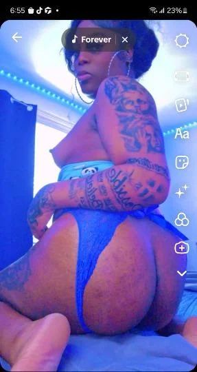 westport area hung VERSE TOP in Kansas City – Women Seeking Men photo 4