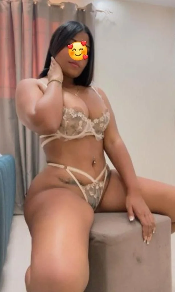 I'm really hot natural body, just serious dates, no police, no games.