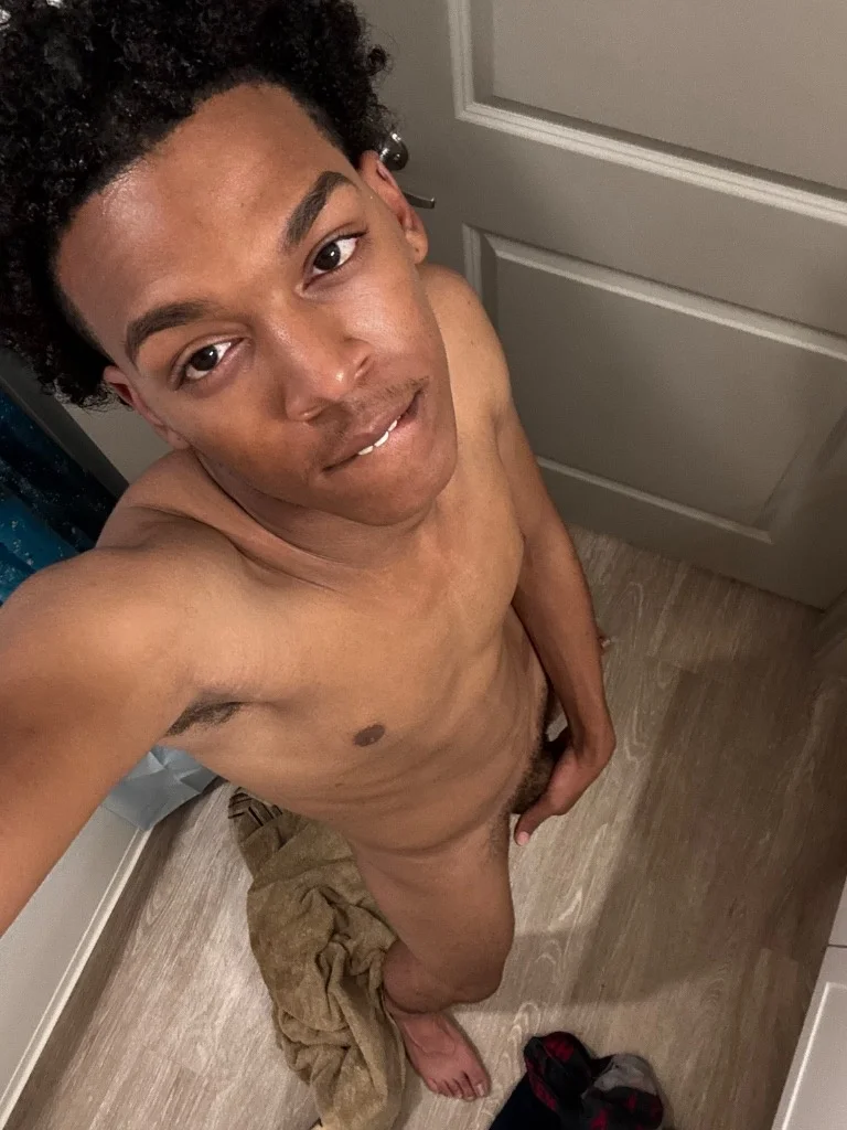 THESE HOES LOOK FAKE N BORING IM REAL AND RAW LAST MIN SPECI... in Kansas City – Women Seeking Men photo 6