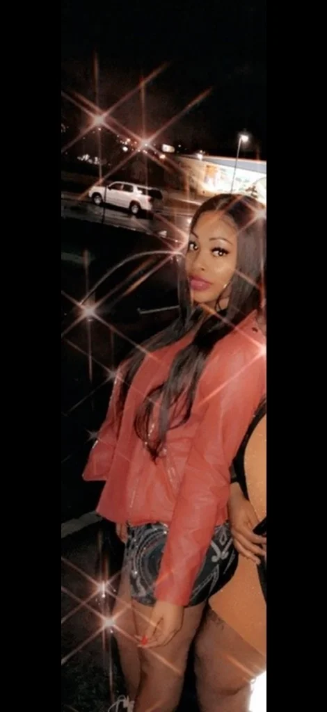SEXY ONNA currently in Midtown I have a room so only doing a... in Kansas City – Women Seeking Men photo 5