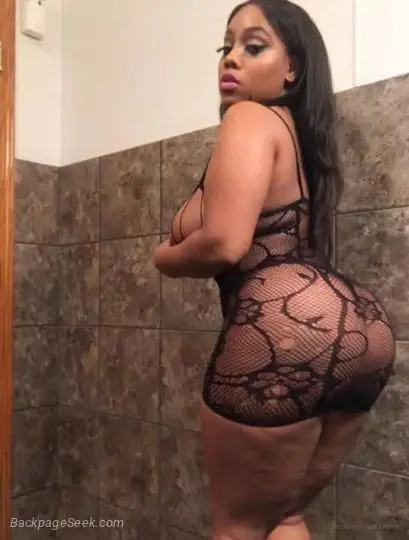 1 Gentlemen s Choice Super Busty Beautiful Playmate in Kansas City – Women Seeking Men photo 6