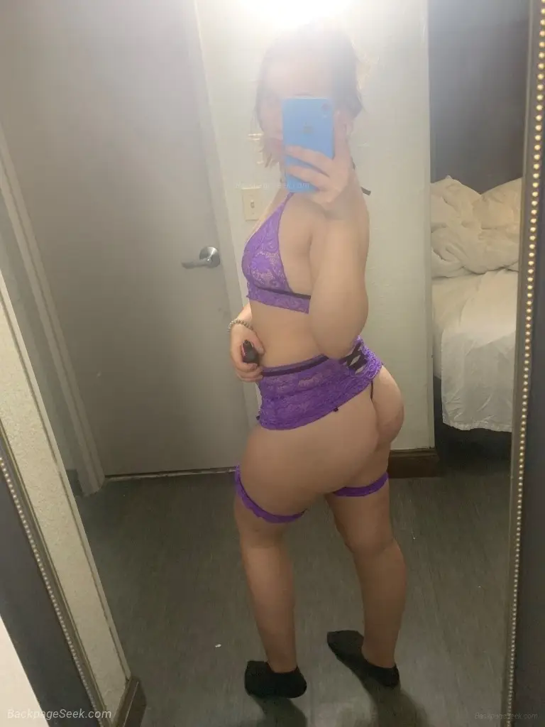 slim thick baddie PHAT ASS INCALLS ONLY in Kansas City – Women Seeking Men photo 3