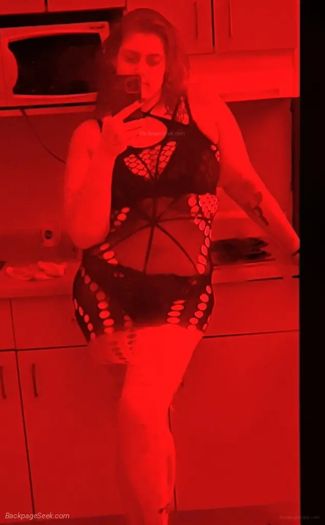 I Scream You Scream Let Us Make You Cream 2 girl special in Kansas City – Women Seeking Men photo 3
