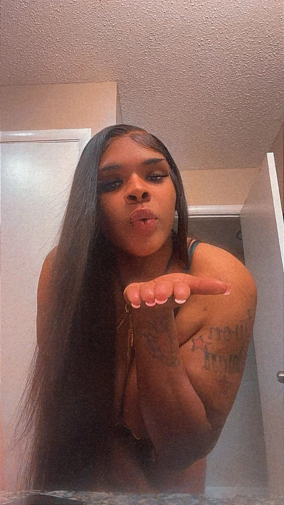 BiG Ole FREAK N STY TS HEAVY SH TeR ( Call me ) H T