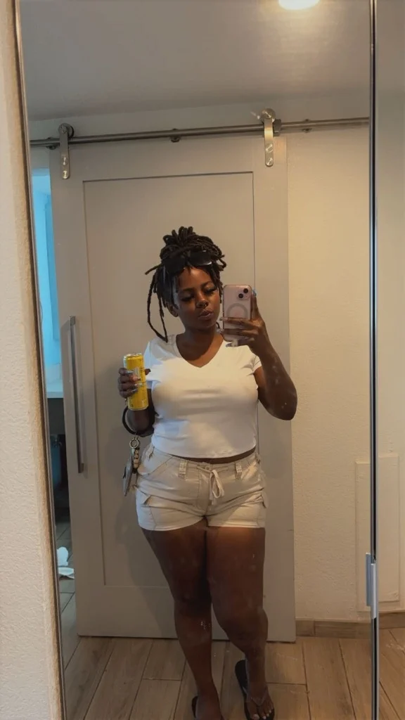tennessee thicc back home on monday loc'd mami w all natural... in Knoxville – Women Seeking Men photo 6