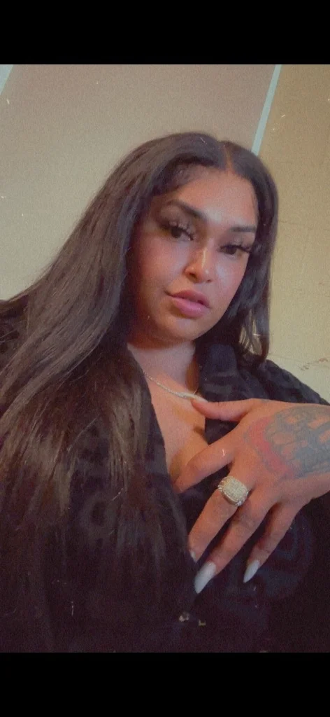 Looking For Me The Illustrious MikahKors is Here in Knoxville – Women Seeking Men photo 2