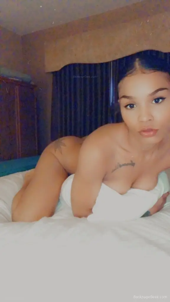 Im here for a good time not a long one in Knoxville – Women Seeking Men photo 4
