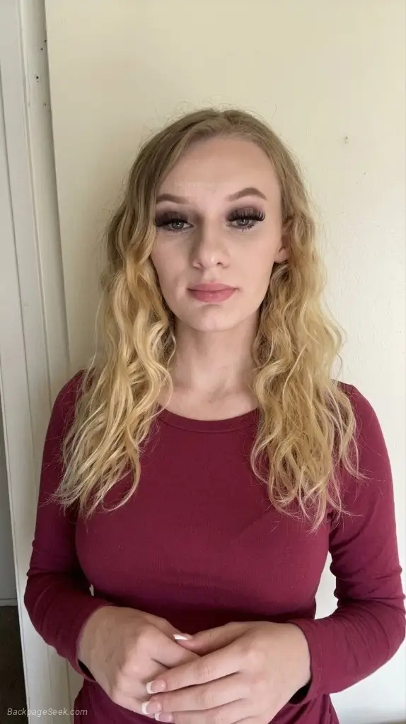 I'm sexy queen Available for Outcall Incall Hotel Fun Car