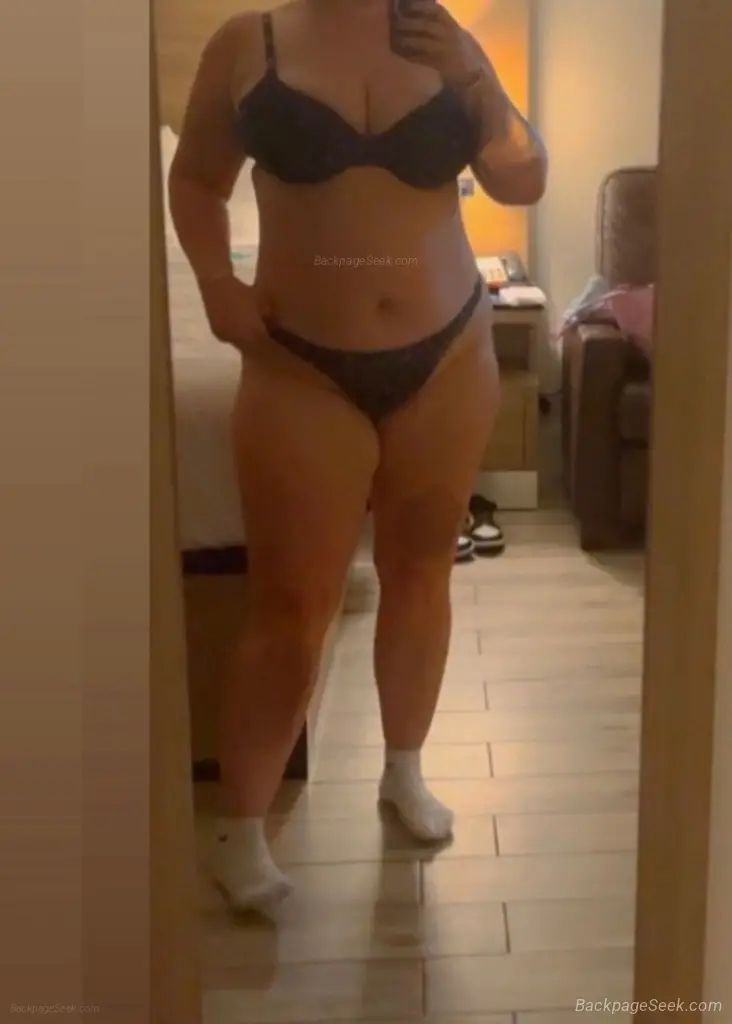 CLEAN PRETTY THICK Real and highly recommended in Knoxville – Women Seeking Men photo 4