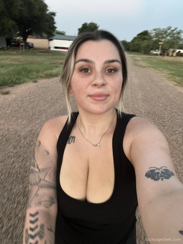 Fun with Wendy in Lancaster – Women Seeking Men photo 2
