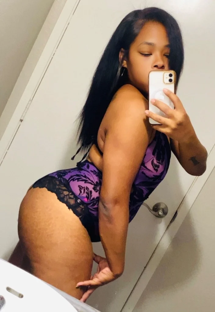 Brownskin Upscale Babe Ready to Play in Las Vegas – Women Seeking Men