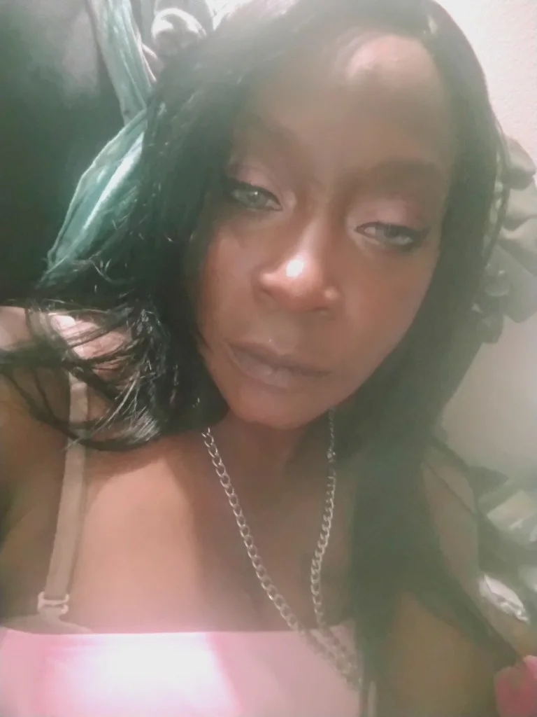 4'11 small wet n poppin in Las Vegas – Women Seeking Men photo 2