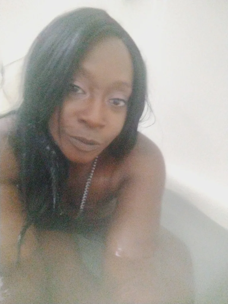 4'11 small wet n poppin in Las Vegas – Women Seeking Men photo 3