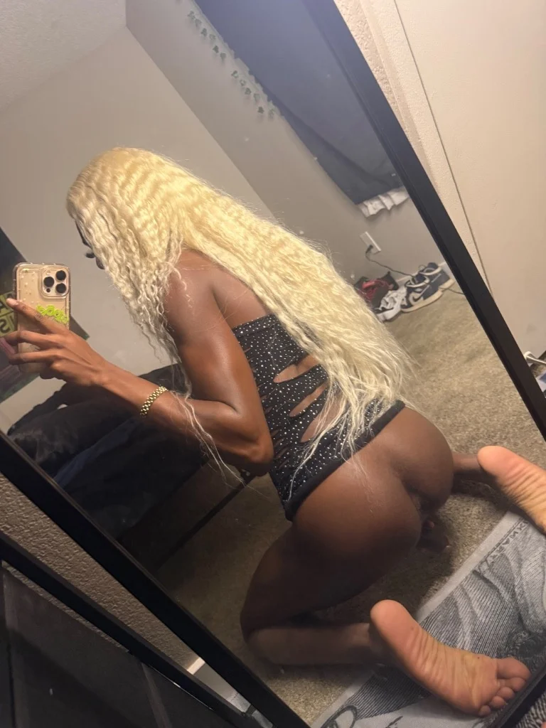 AVAILABLE NOW OUTCALL CARDATE HORNY 247 EVERYWHERE in Las Vegas – Women Seeking Men photo 6