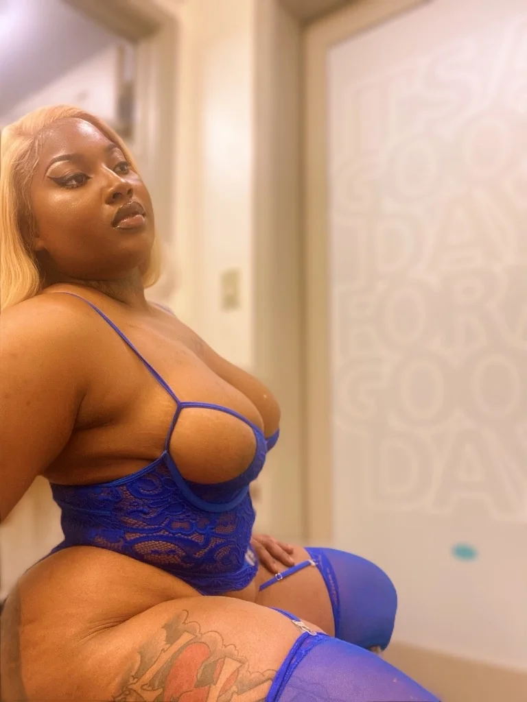 Ebony Goddess in Las Vegas – Women Seeking Men photo 3