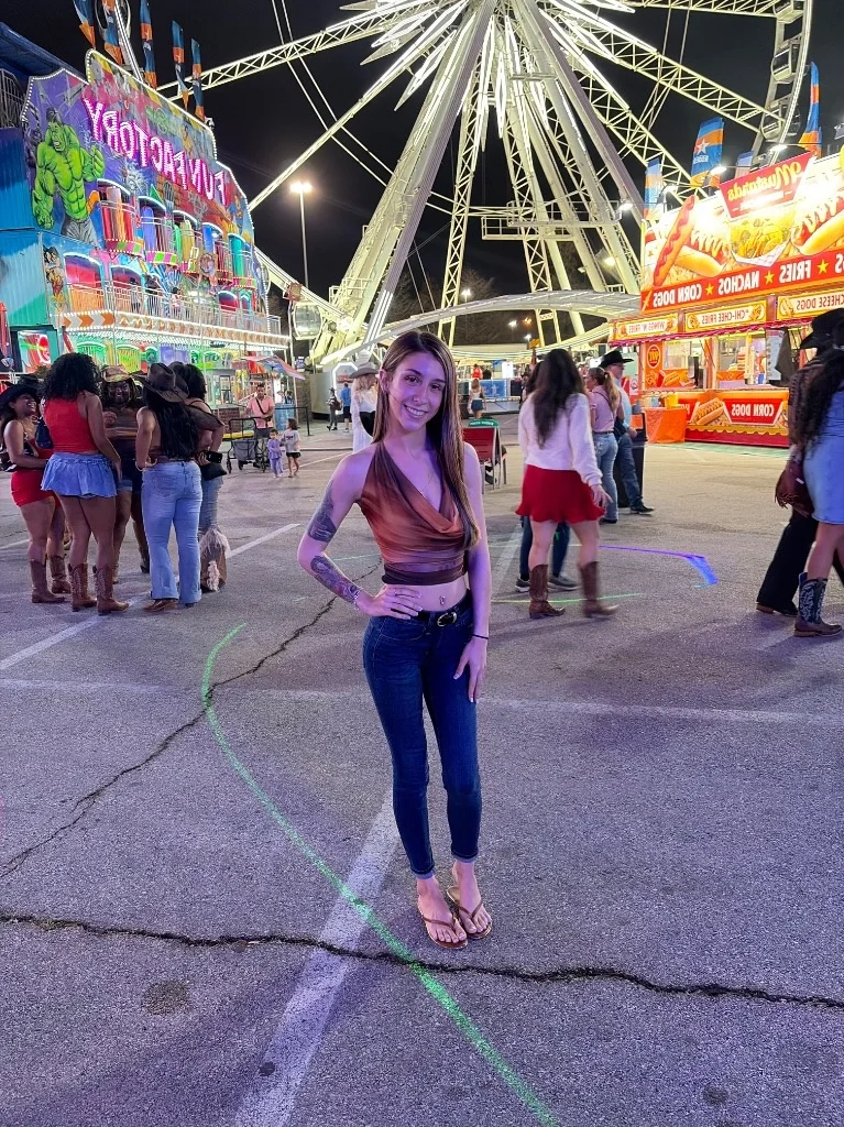 your petite fantasy in Las Vegas – Women Seeking Men photo 5