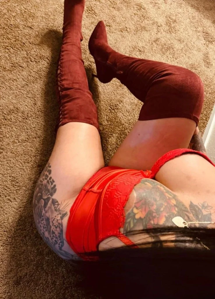 latina sexi in Las Vegas - Women Seeking Men photo 3