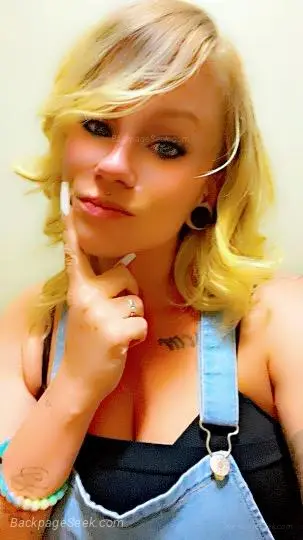 Here for a short time not along time in Las Vegas – Women Seeking Men photo 6