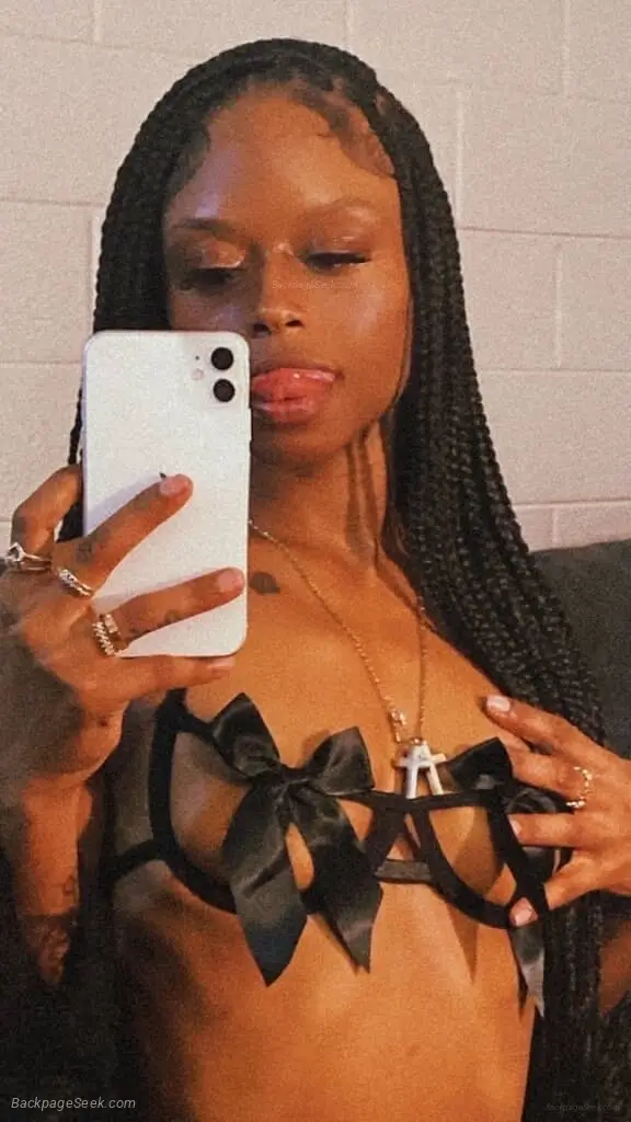 SEXY SLIM CARAMEL (INCALLS)