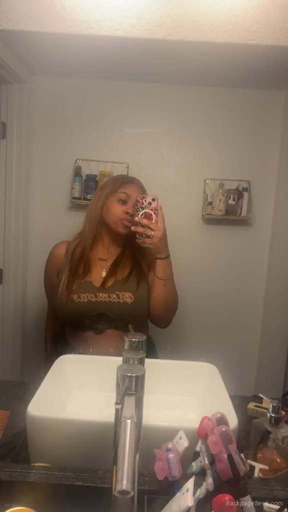 HAPPY 4TH OF JULY Pretty Curvy Caramel Treat OUTCALLS Top Ti... in Las Vegas – Women Seeking Men photo 3