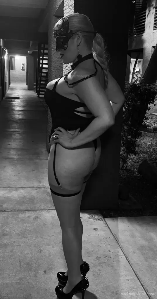 Happy 4th of July in Las Vegas – Women Seeking Men photo 6