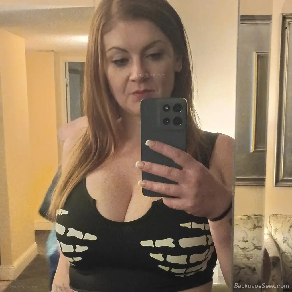 150 incall quickie bada bing natural redhead big titties thr... in Las Vegas – Women Seeking Men photo 6
