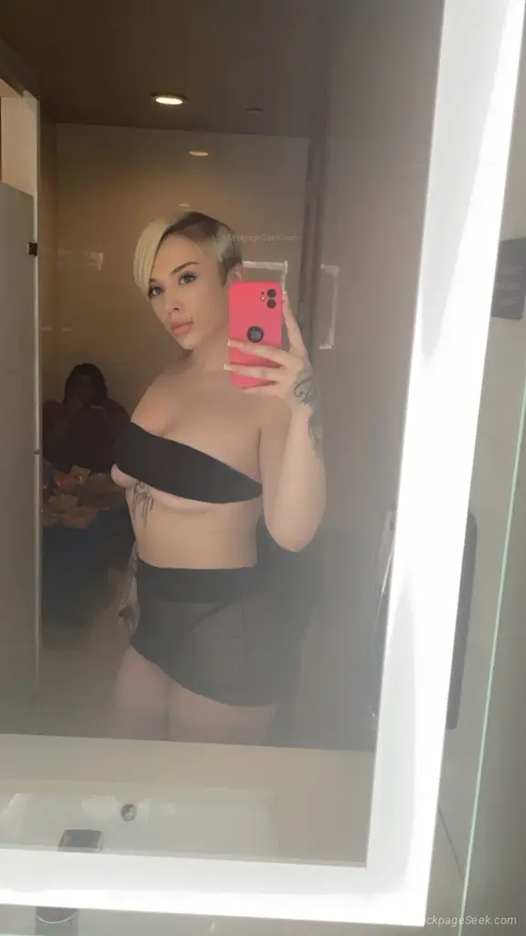 sexy blonde in Las Vegas – Women Seeking Men photo 6
