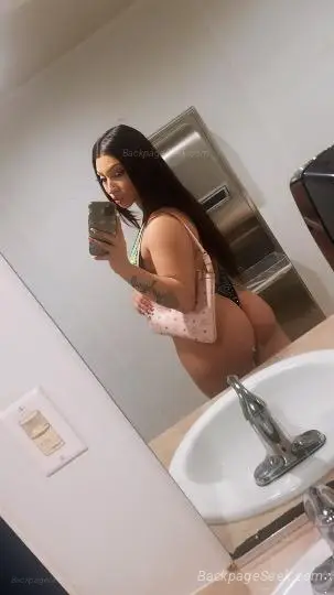 SeXXXy LATiNA CUMs TO YOuuu in Las Vegas – Women Seeking Men photo 2