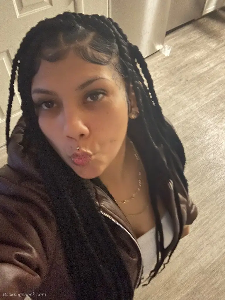 Latina Rubs in Las Vegas – Women Seeking Men photo 2