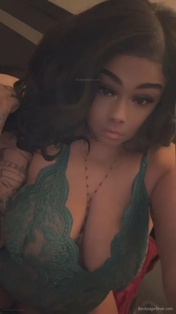Eastern & 215 Incalls or Outcalls Busty Puerto Rican Goddess