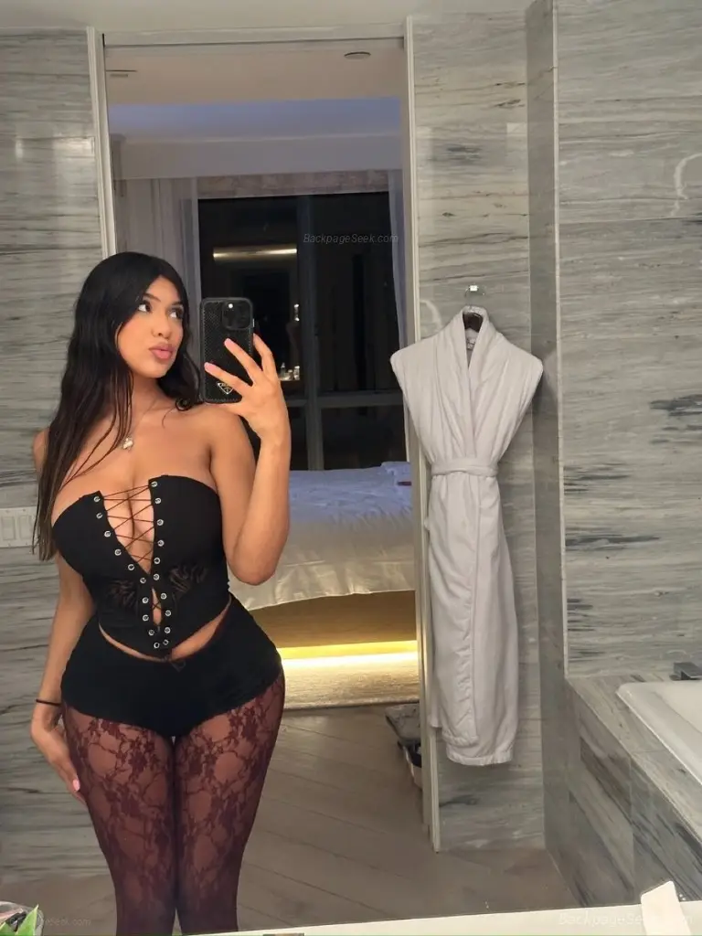 Nina in Las Vegas – Women Seeking Men photo 2