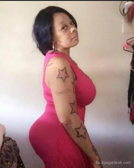 Busty Butterfly in Las Vegas – Women Seeking Men photo 2