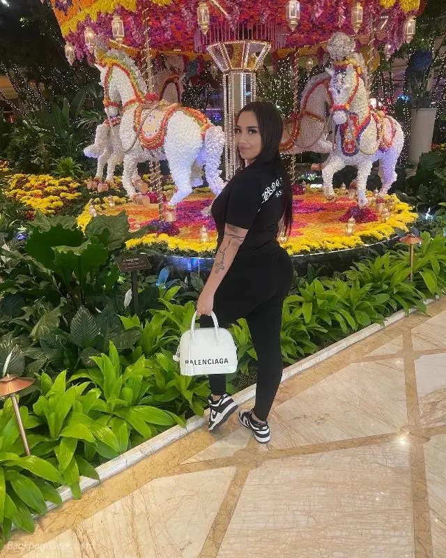 Whats not to love in Las Vegas – Women Seeking Men photo 6
