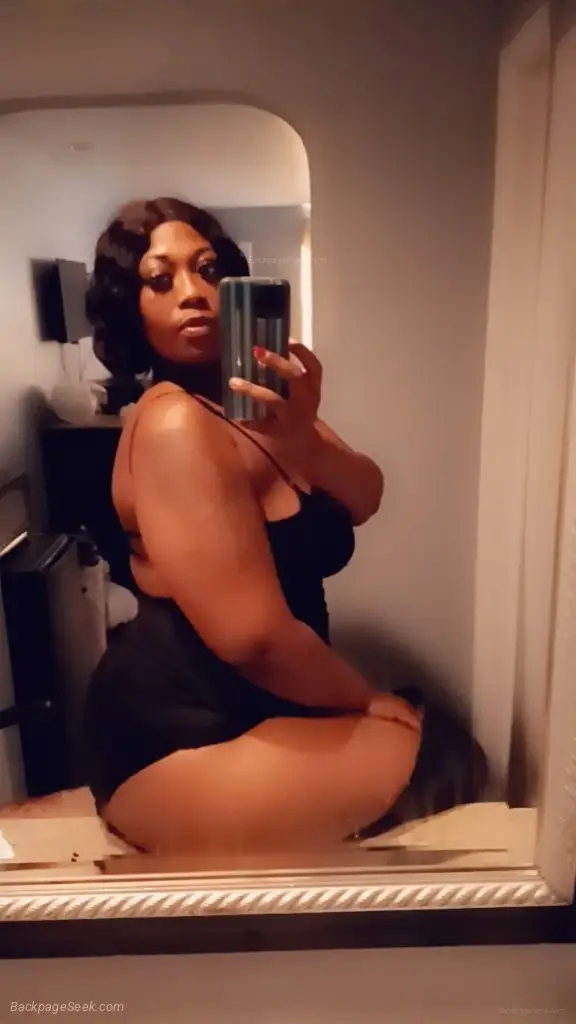 SNICKER THICK CARMEL BAE in Little Rock – Women Seeking Men photo 5