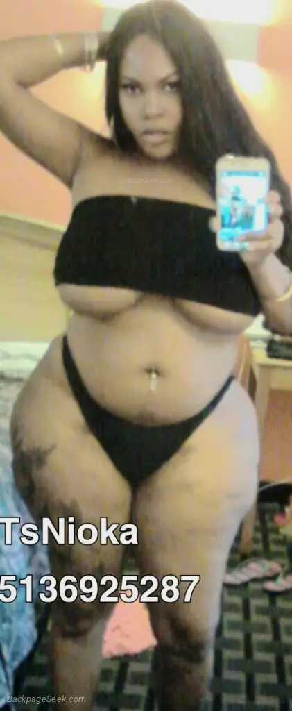 AVAILABLE busty curves phat booty Ts hung shemeat kiss im so in Little Rock – Women Seeking Men photo 3