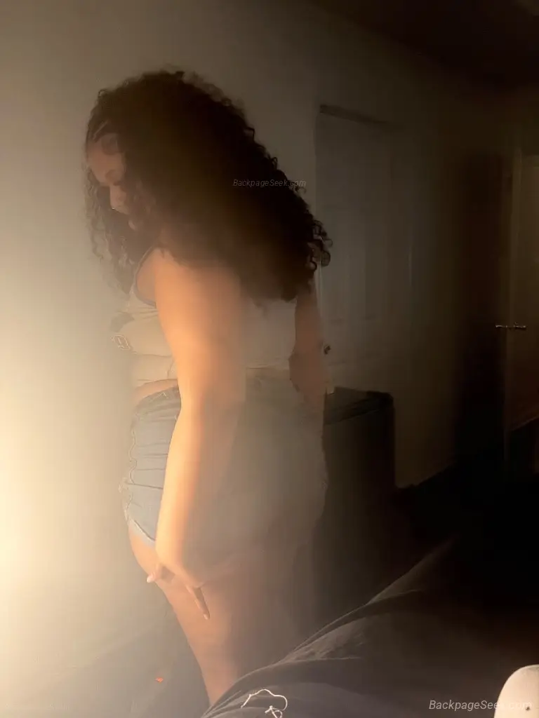 fun lil lightskin in Little Rock – Women Seeking Men photo 4